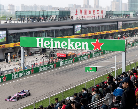 皇冠hg8868新版地址曾参与上海F1大奖赛赛场广告牌安装任务